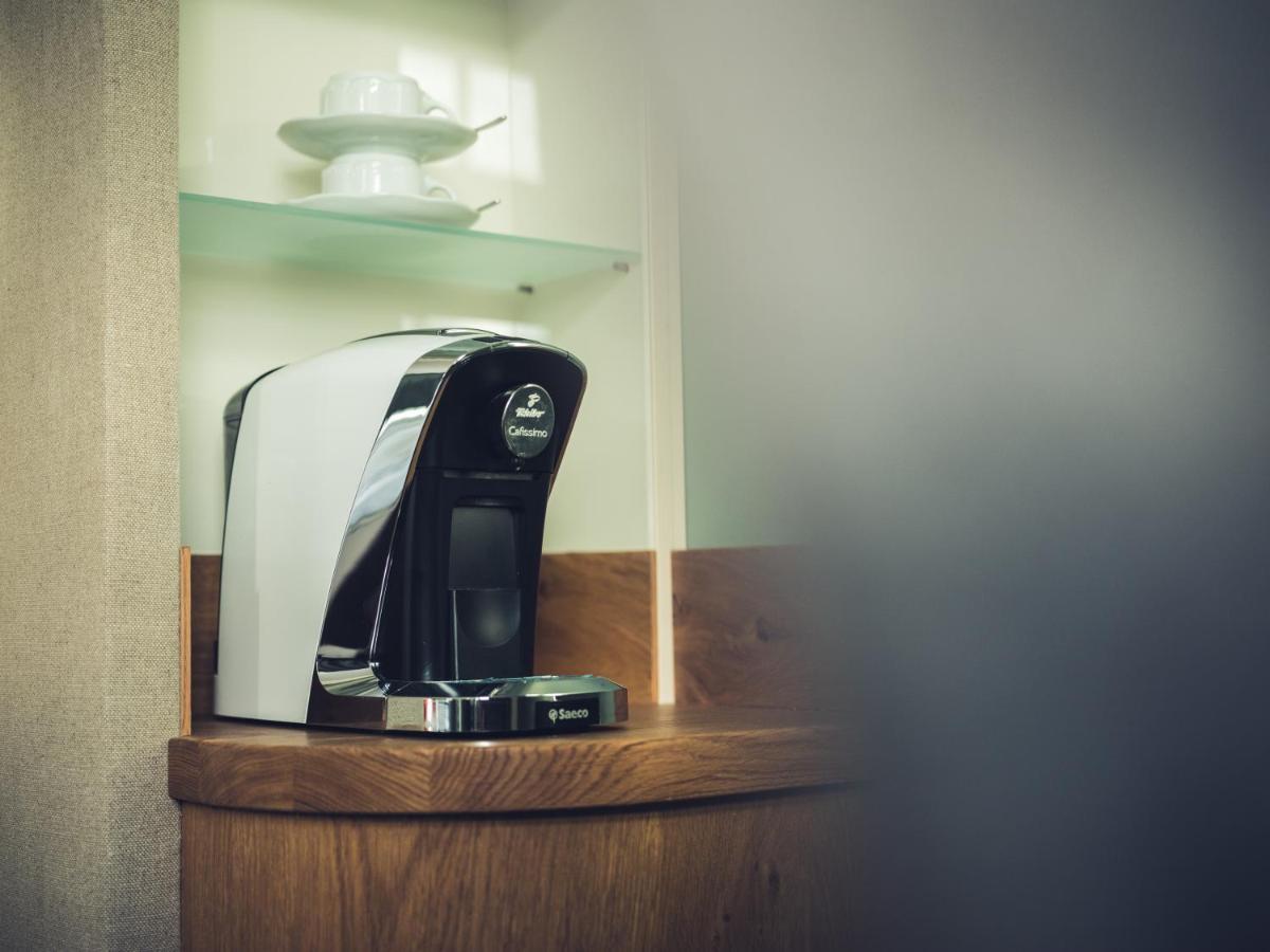 ホテル Schlichte Hof Gmbh ビーレフェルト エクステリア 写真